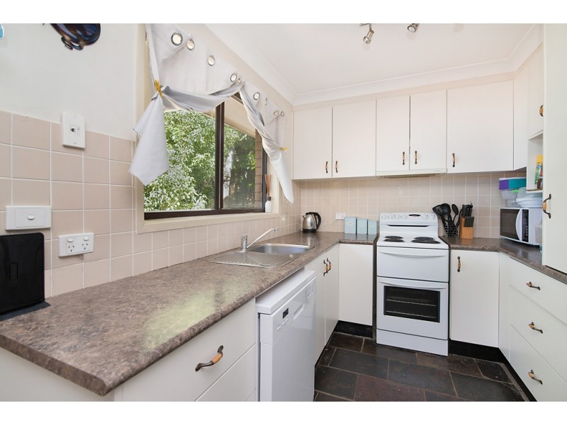 7 Northwind Avenue, Point Clare NSW 2250