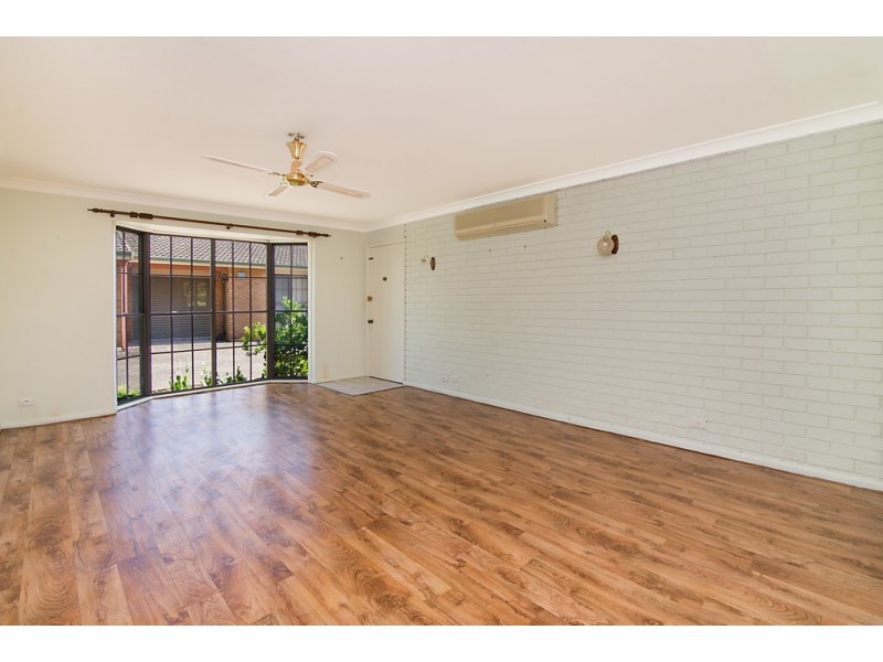 7/14 Compton Street, North Gosford NSW 2250