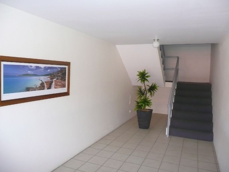 17/3 Joseph Lloyd Close, Gosford NSW 2250