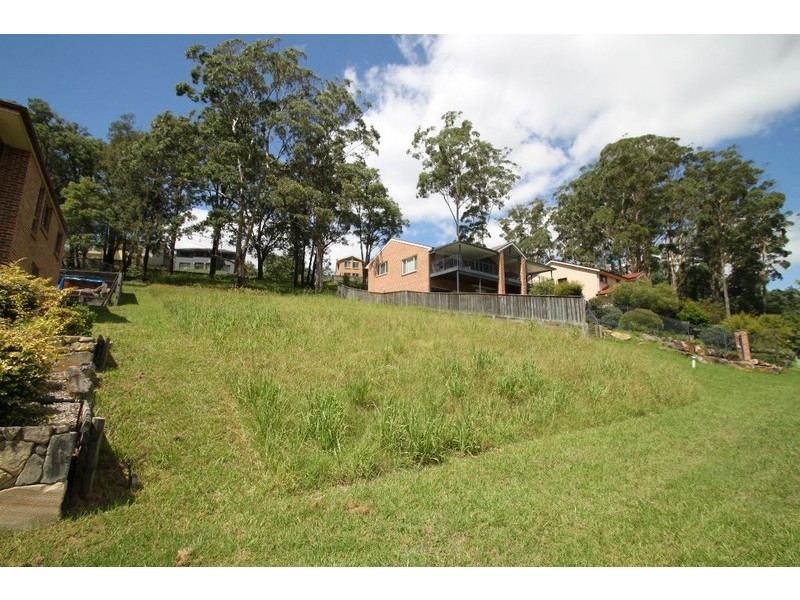 104 Chamberlain Road, Wyoming NSW 2250