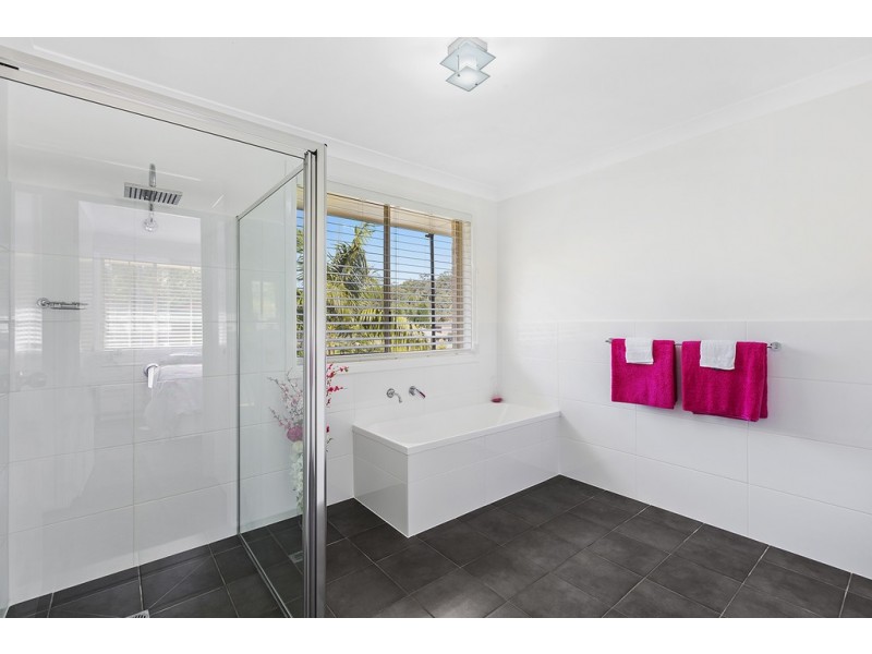 18 Walmsley Road, Ourimbah NSW 2258