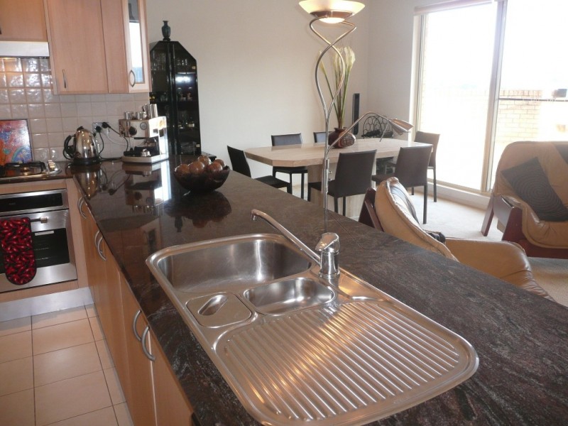 40/92-94 John Whiteway Drive, Gosford NSW 2250