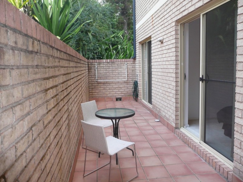 40/92-94 John Whiteway Drive, Gosford NSW 2250