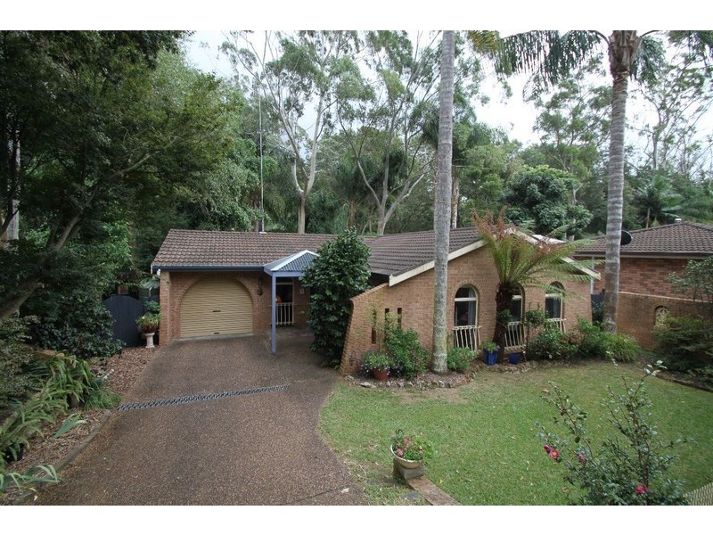 27 Perratt Close, Lisarow NSW 2250