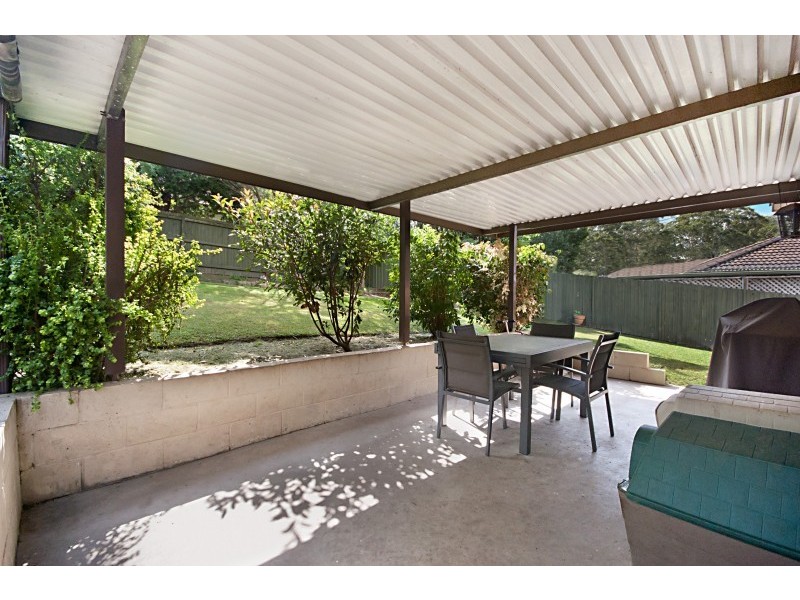 11 Elissa Crescent, Wyoming NSW 2250