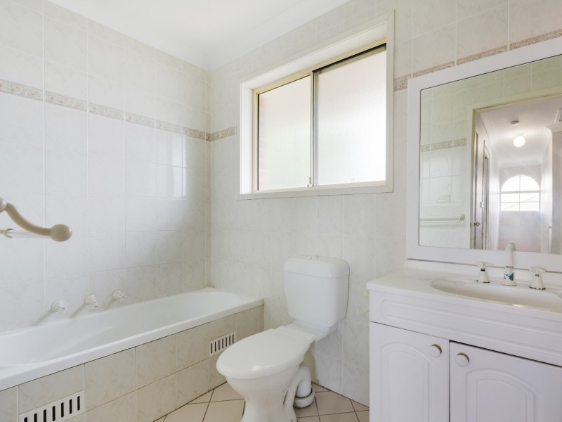 1/39 Wells Street, East Gosford NSW 2250