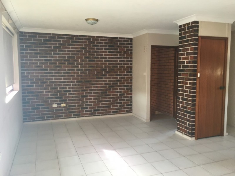 1/16 Sinclair Street, Gosford NSW 2250