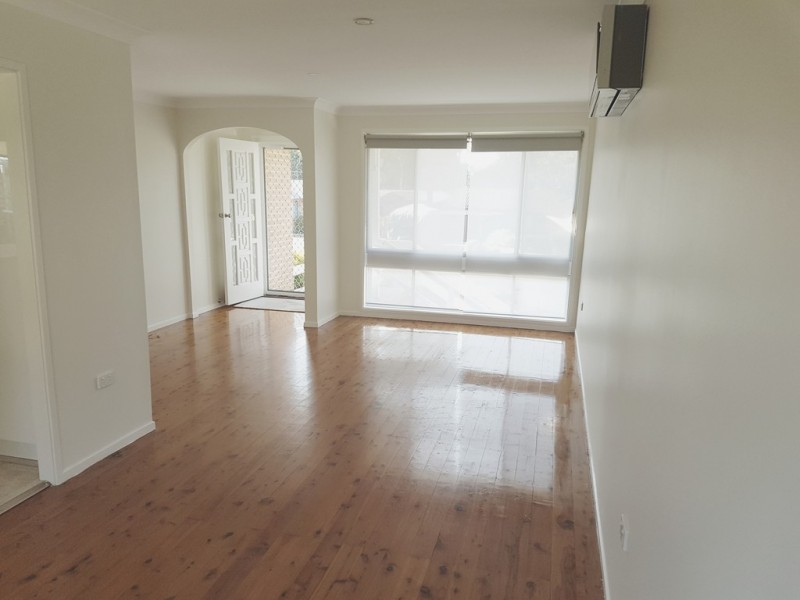 6 Neeworra, Narara NSW 2250