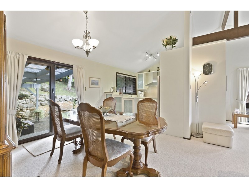 51 Gregory Street, Wyoming NSW 2250