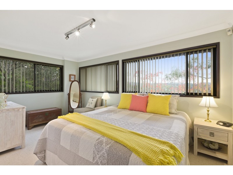 51 Gregory Street, Wyoming NSW 2250