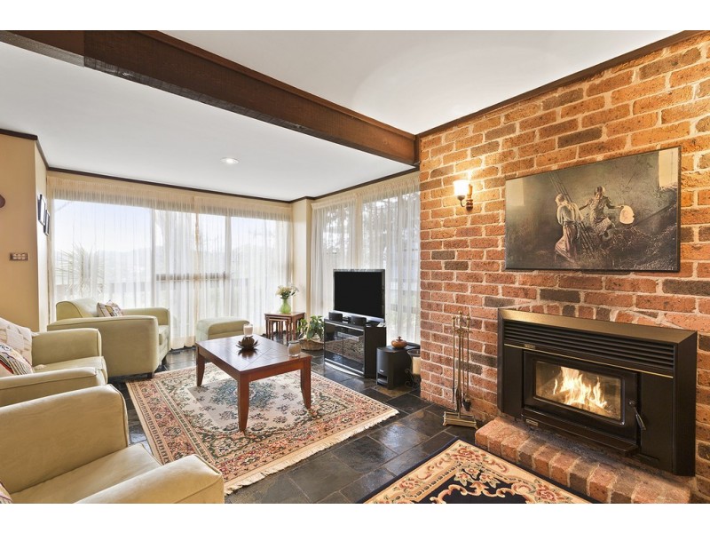 51 Gregory Street, Wyoming NSW 2250