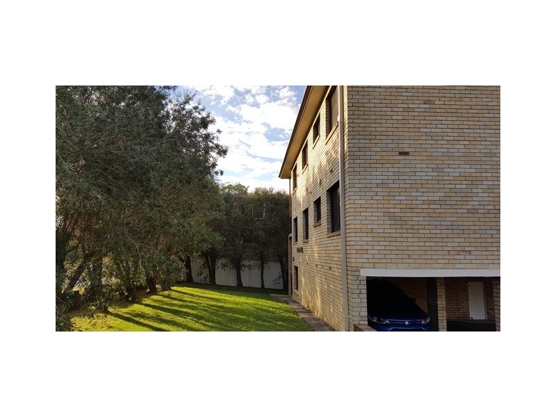 1/33a Frederick St, East Gosford NSW 2250