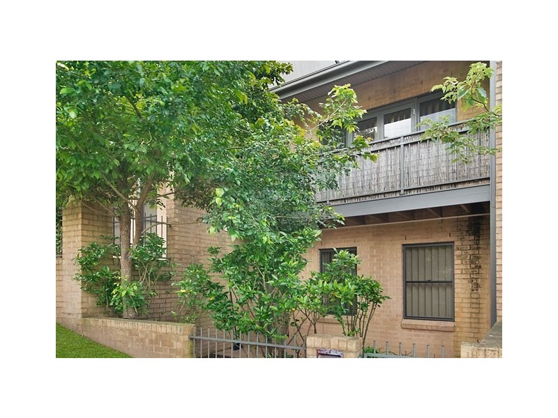 3/100 Faunce Street, Gosford NSW 2250