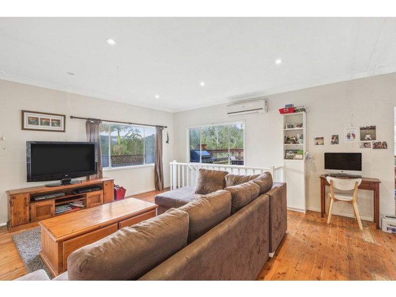 54 Turpentine Street, Wyoming NSW 2250