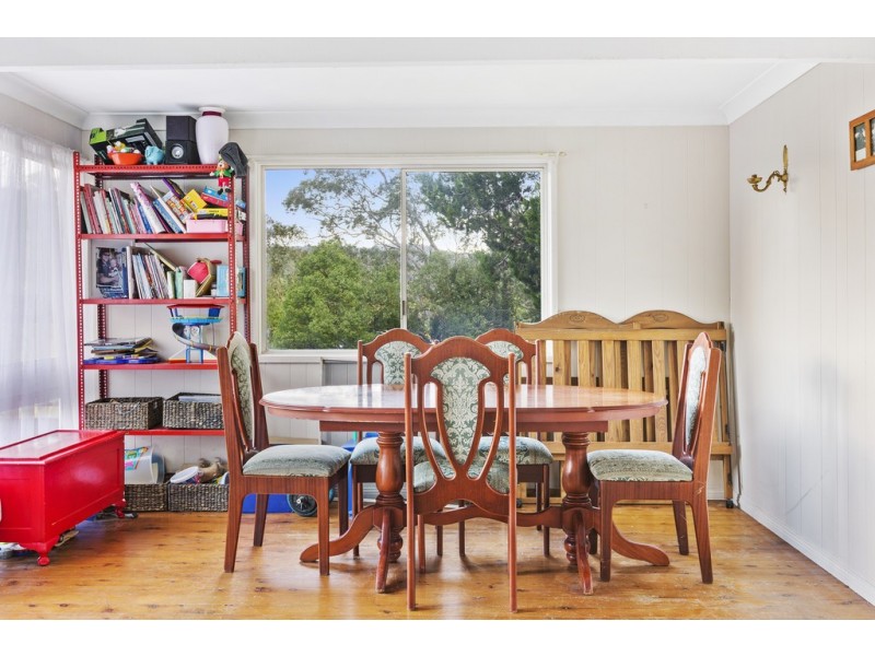 54 Turpentine Street, Wyoming NSW 2250