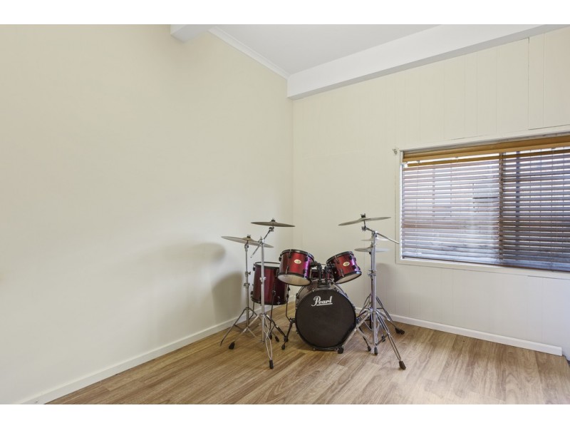 54 Turpentine Street, Wyoming NSW 2250