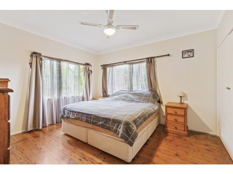 54 Turpentine Street, Wyoming NSW 2250