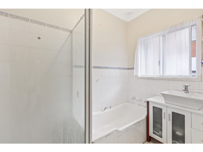 54 Turpentine Street, Wyoming NSW 2250