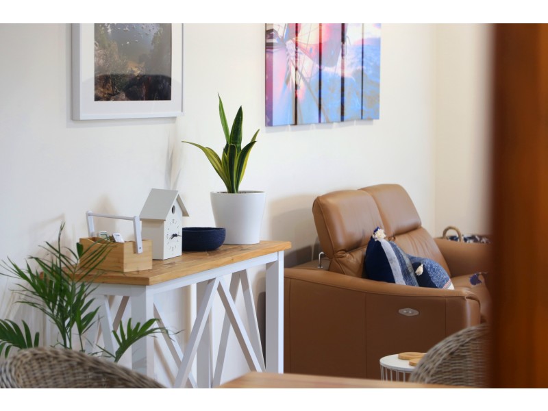 297E Avoca Drive, Green Point NSW 2251