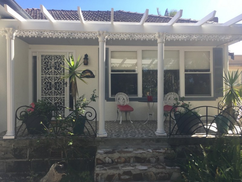 16 Albany Street, Point Frederick NSW 2250