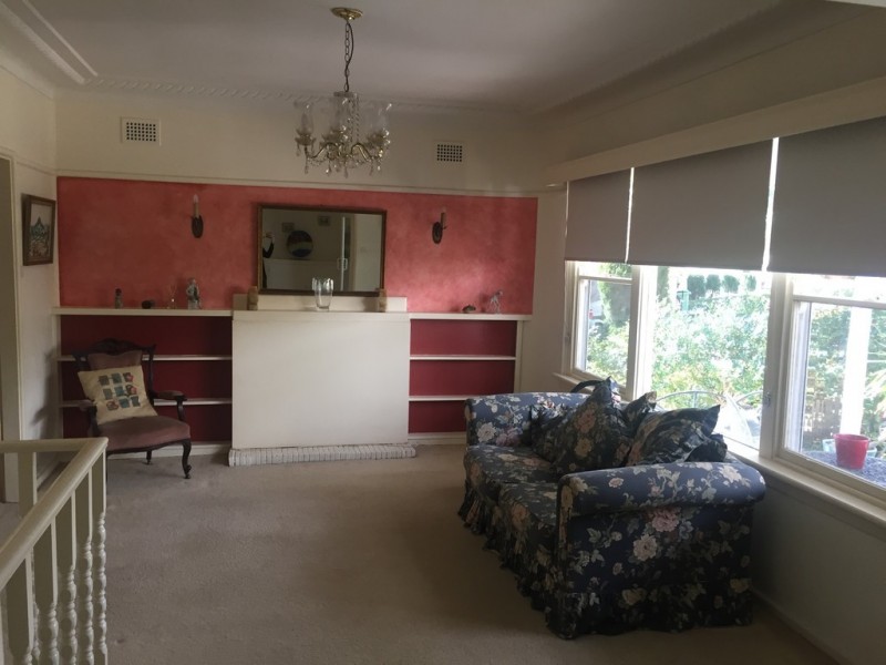 16 Albany Street, Point Frederick NSW 2250