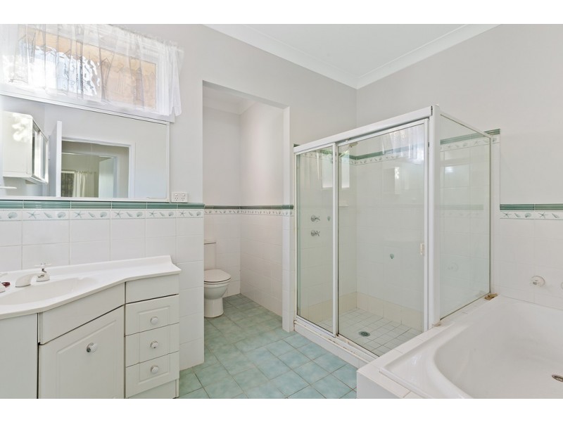 24 Stachon st, North Gosford NSW 2250