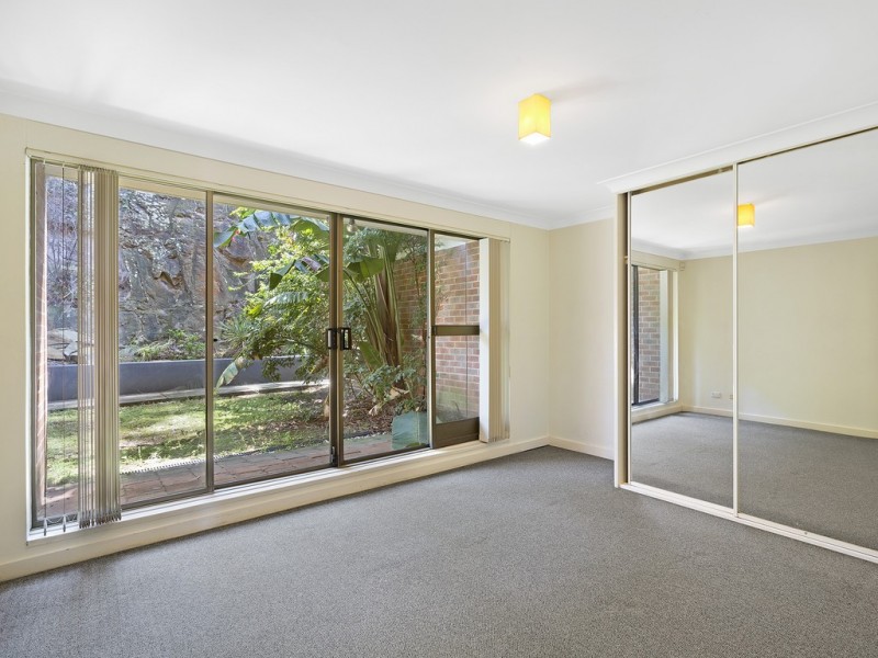 8/3 Joseph Lloyd Close, Gosford NSW 2250