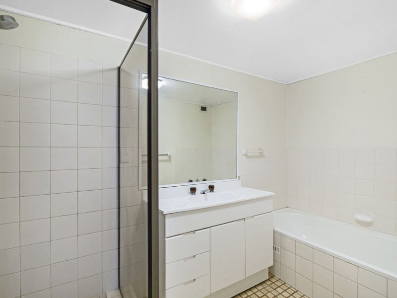 8/3 Joseph Lloyd Close, Gosford NSW 2250