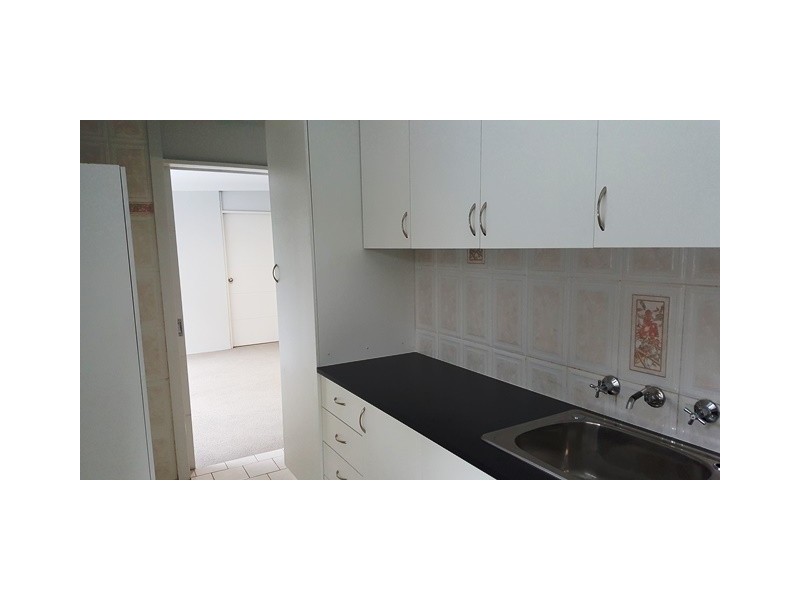 72 Albany Street, Point Frederick NSW 2250