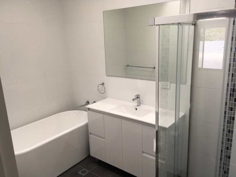 72 Albany Street, Point Frederick NSW 2250