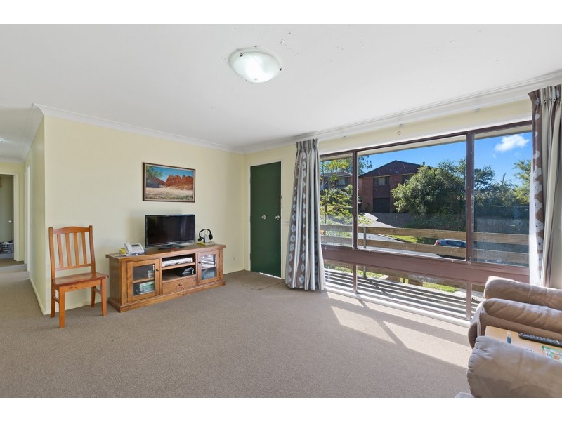 28 Holcombe Avenue, Narara NSW 2250