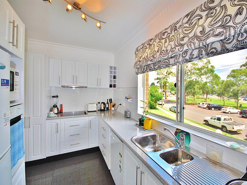 3/3-5 Gertrude Place, Gosford NSW 2250