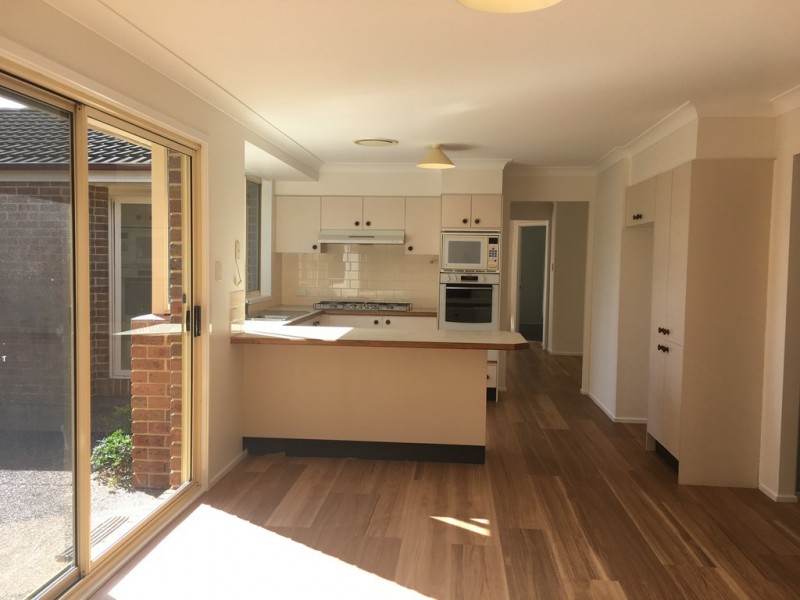11a Duke Street, Point Frederick NSW 2250