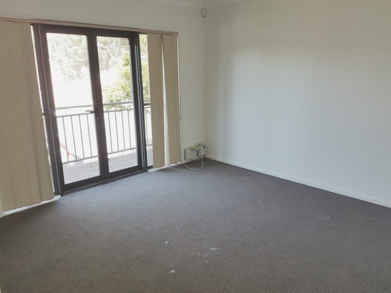 2/100 Faunce Street, Gosford NSW 2250