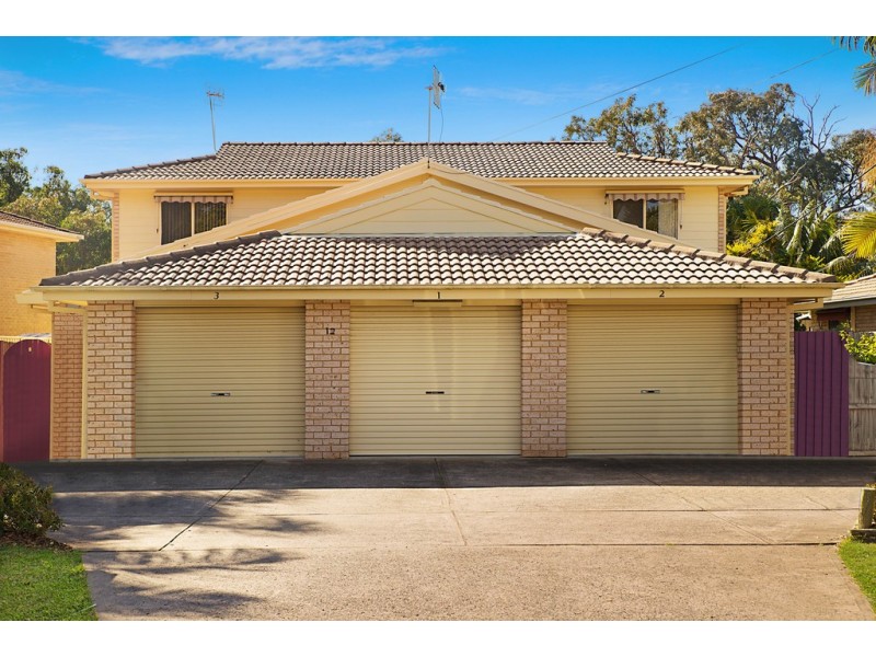 1/12 Richmond Close, Bateau Bay NSW 2261