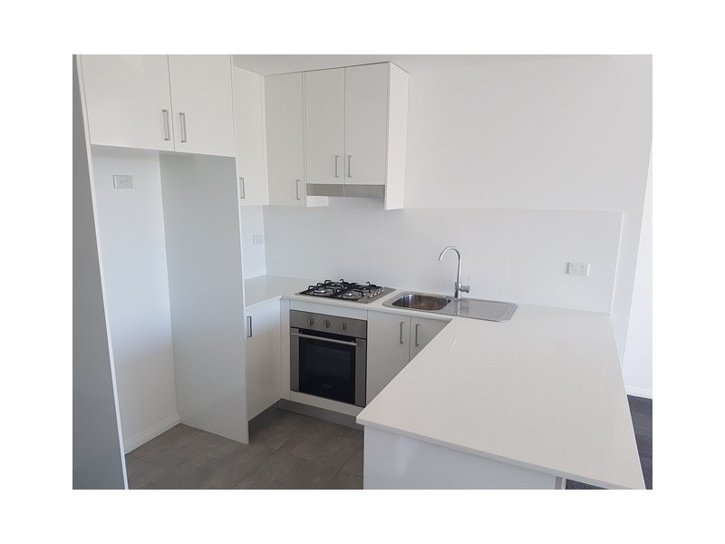 2/71 Faunce Street, Gosford NSW 2250