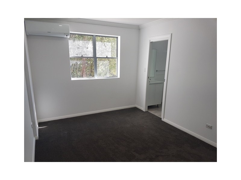 2/71 Faunce Street, Gosford NSW 2250