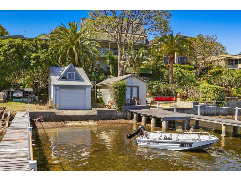 36 Eulalia Avenue, Point Frederick NSW 2250