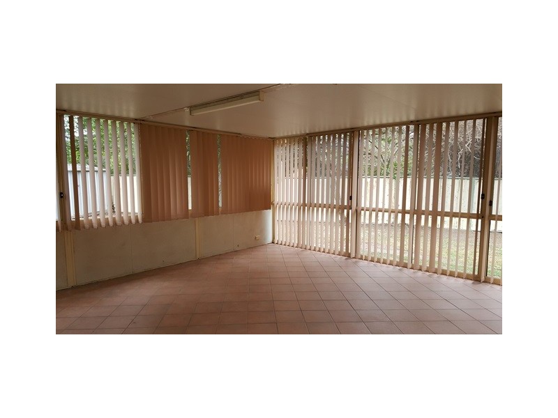 49 Koninderie Pde, Narara NSW 2250