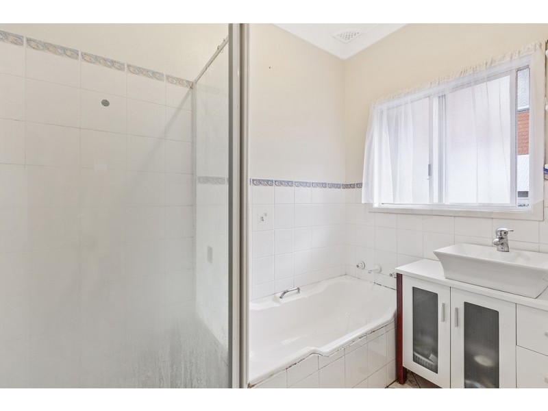 54 Turpentine Street, Wyoming NSW 2250