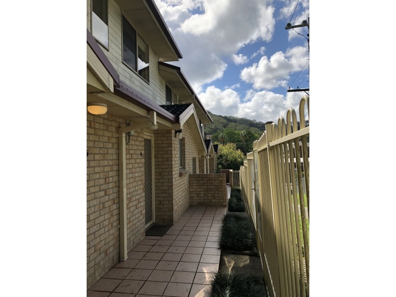 4/40 Showground Road, Gosford NSW 2250