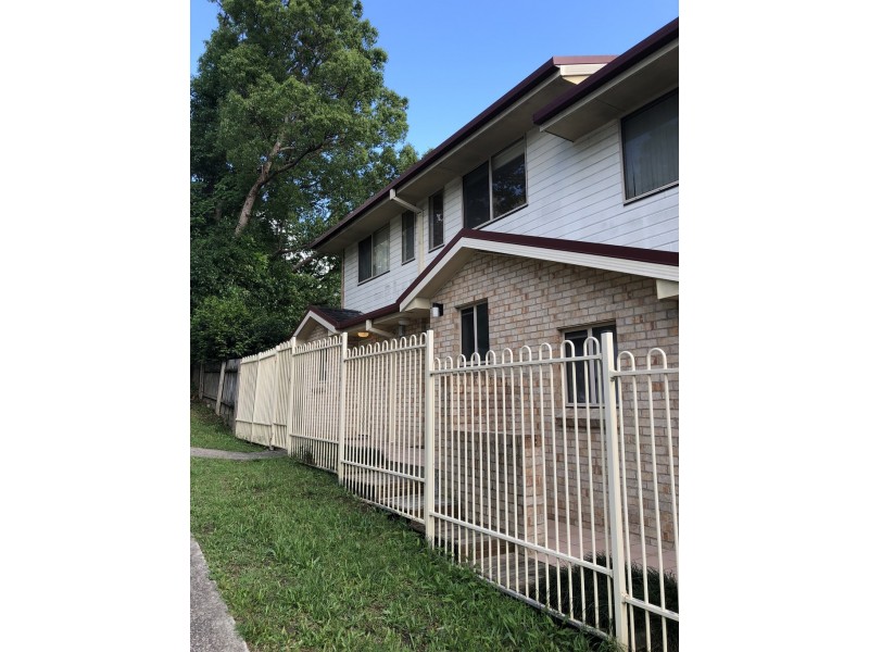 4/40 Showground Road, Gosford NSW 2250