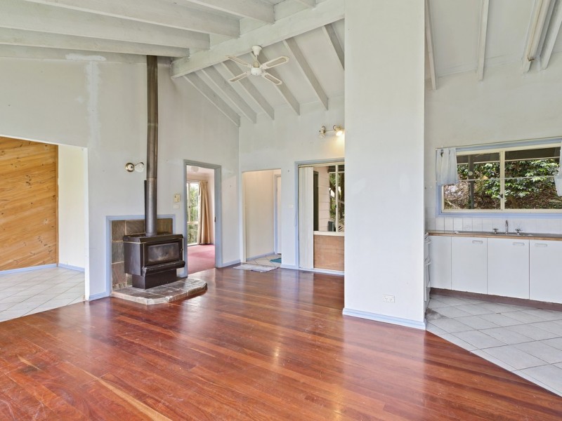 4d Gregory Street, Wyoming NSW 2250