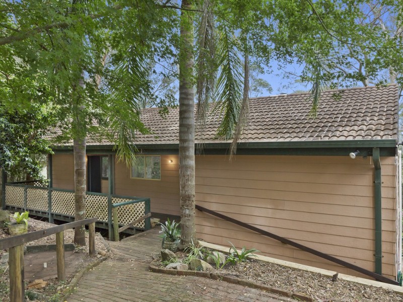 4d Gregory Street, Wyoming NSW 2250