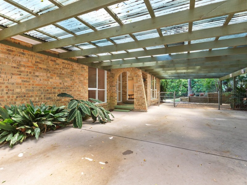 19 Paperbark Close, Wyoming NSW 2250