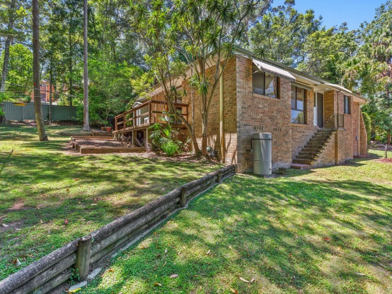 19 Paperbark Close, Wyoming NSW 2250