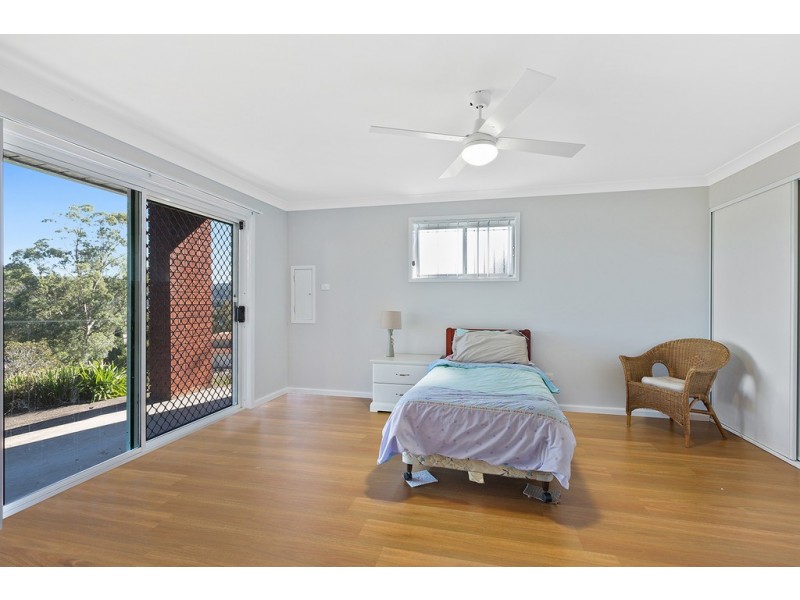 95 Henry Parry Drive, Gosford NSW 2250
