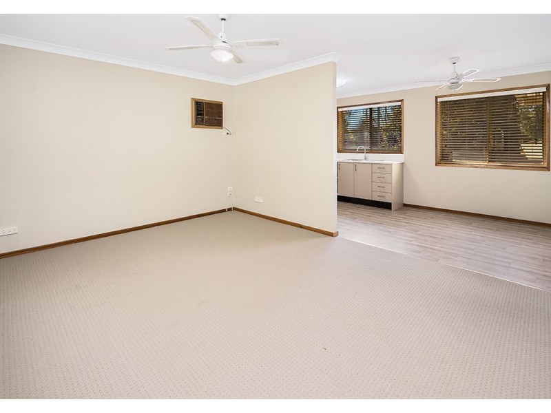 31 Somers Drive, Watanobbi NSW 2259