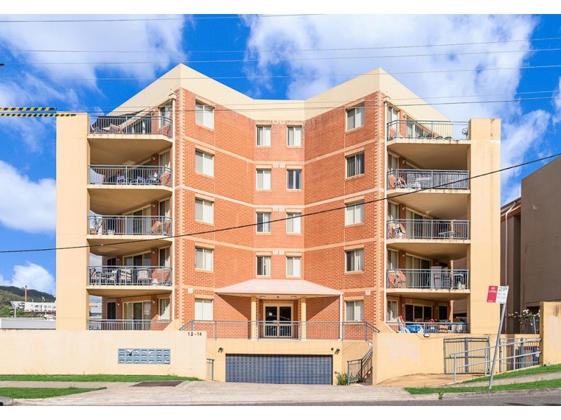 13/12-14 Hills Street, Gosford NSW 2250