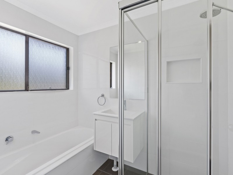 3 Lana Avenue, Wyoming NSW 2250